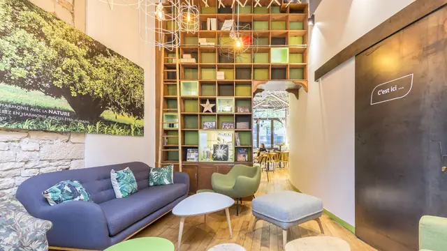 Salon — Coffee shop Newtree, Bellecour